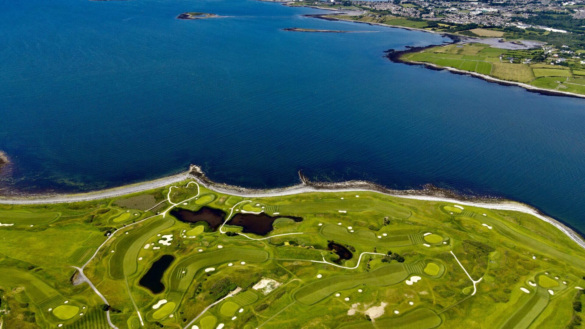 Hero desktop banner single