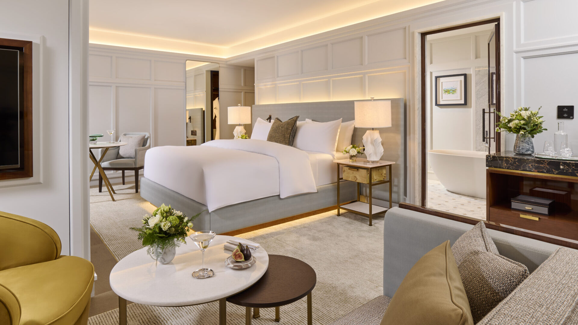 Hero desktop banner single